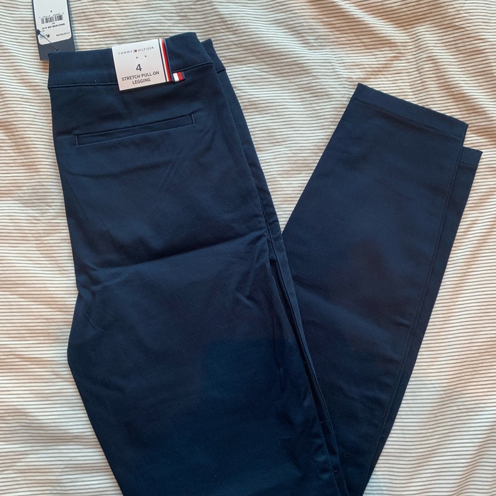 *NEW* Tommy Hilfiger Stretch pull-on legging (size 4)